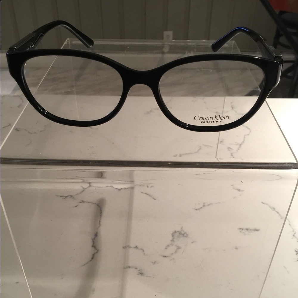 NWOT Calvin Klein women’s plastic eyeglasses